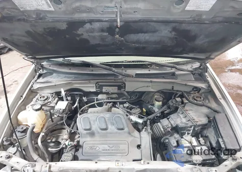 2003 Ford Escape Xlt из США, поврежденный, VIN 1FMYU03133KA73458